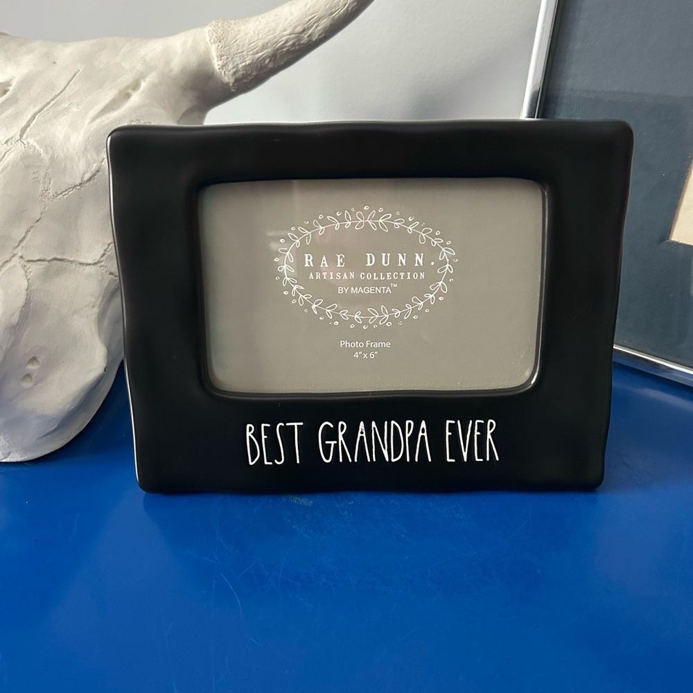 Rae Dunn Black Best Grandpa Ever 4 x 6 Picture Frame Photo Frame